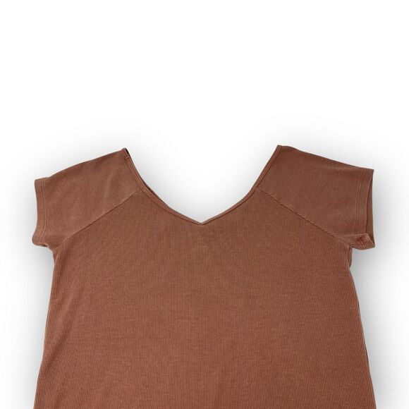 American Eagle AE Ribbed Saltwash V-Neck Baby Tee Rust Pink Women’s Size XL - Picture 5 of 10